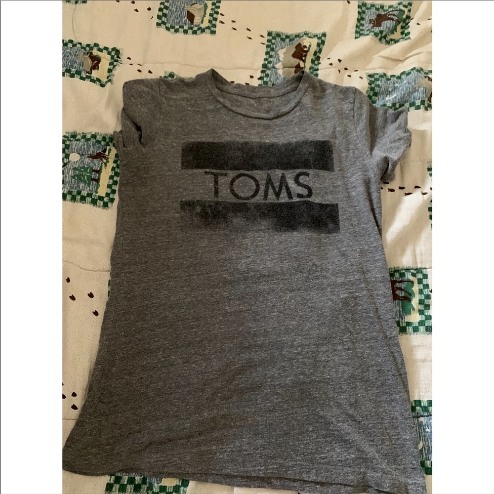 Toms Tee